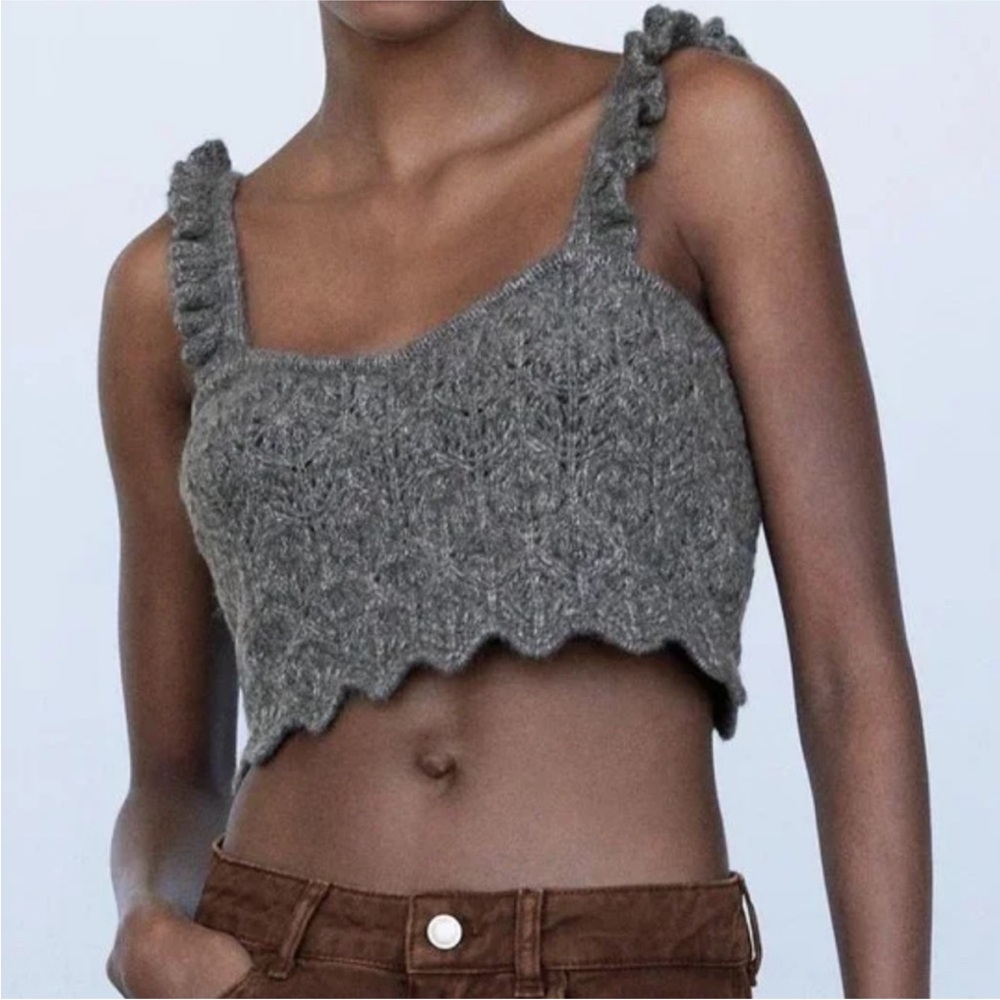 Zara knit crop top with ruffle straps - Picture 3 of 9